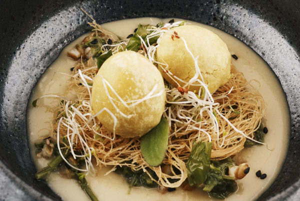 fave-e-cicoria-su-nido-di-pasta-fillo